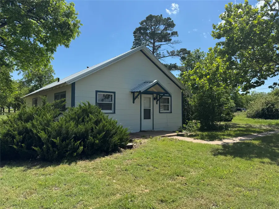425 S 1st Street W, Clyde, TX 79510 - Image #2