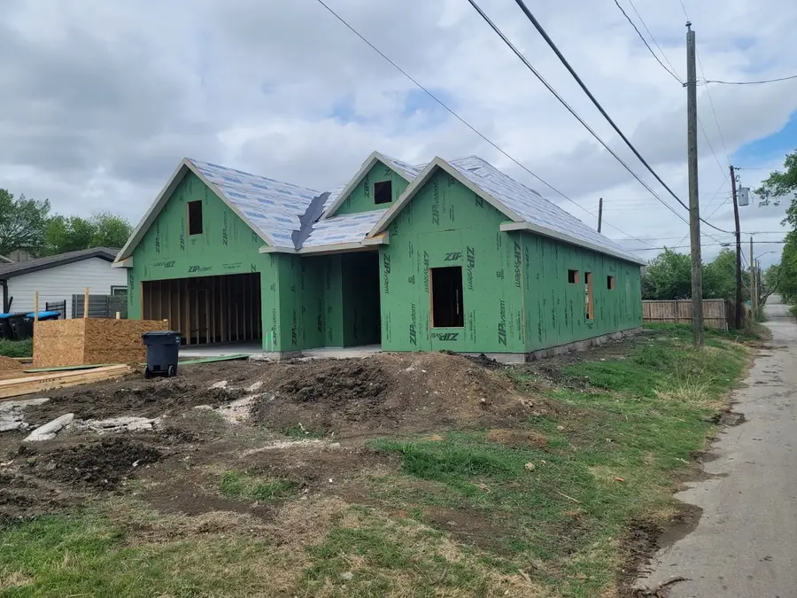 625 Atlanta Street, Fort Worth, TX 76104 - Image #3