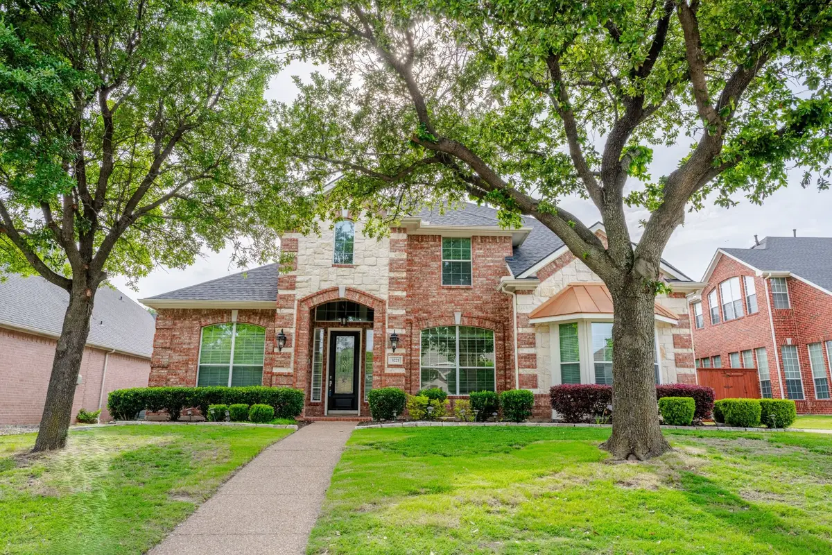 3221 Summerfield Drive, Richardson, TX 75082 - Image #1