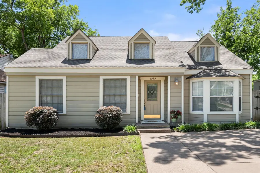 4525 Calmont Avenue, Fort Worth, TX 76107 - Image #2