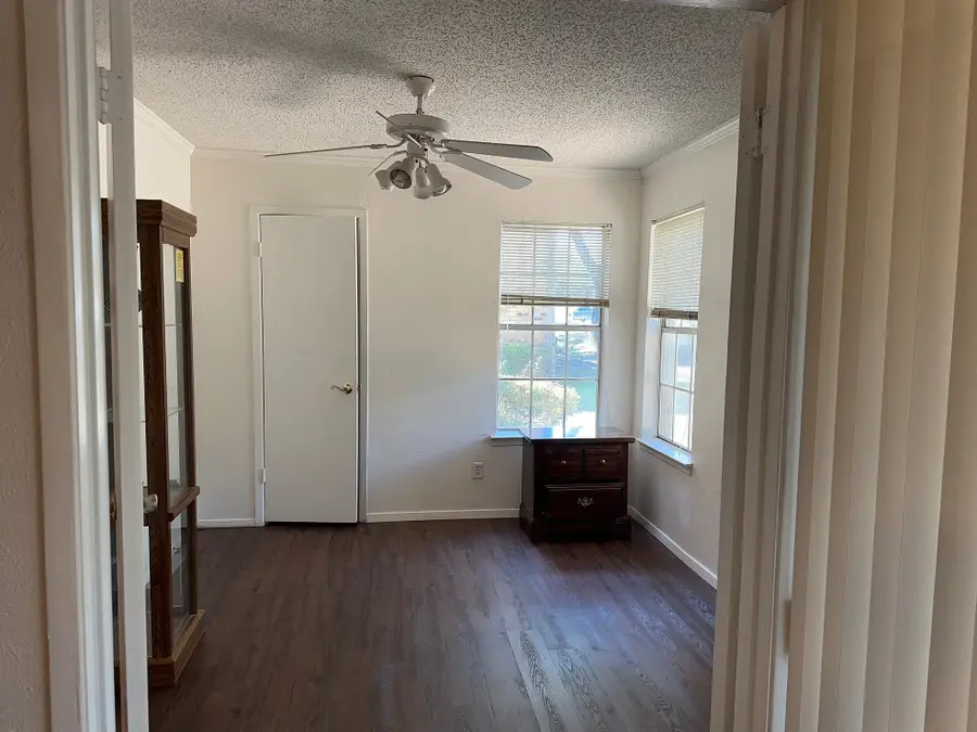 5300 Keller Springs Road #1090, Dallas, TX 75248 - Image #3