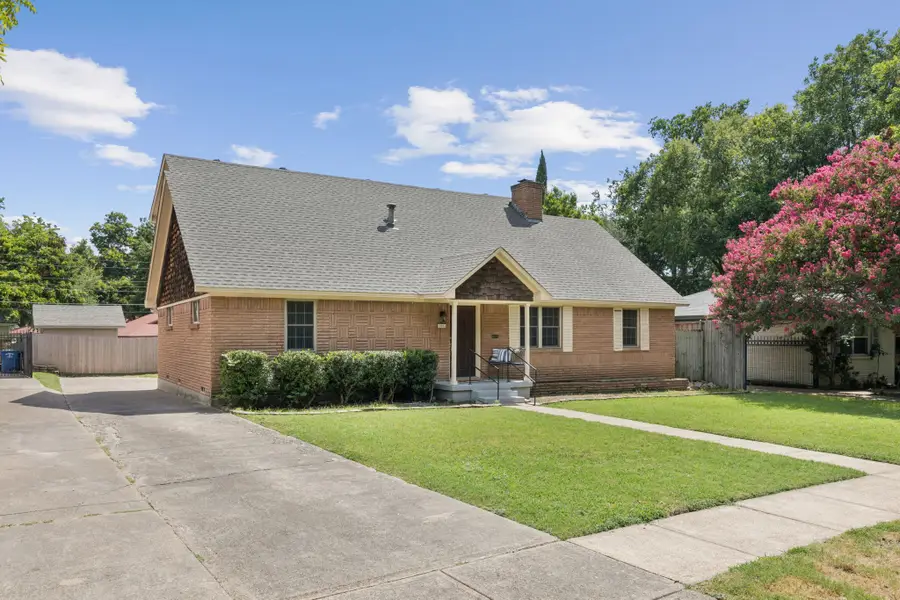 10816 Colbert Way, Dallas, TX 75218 - Image #3