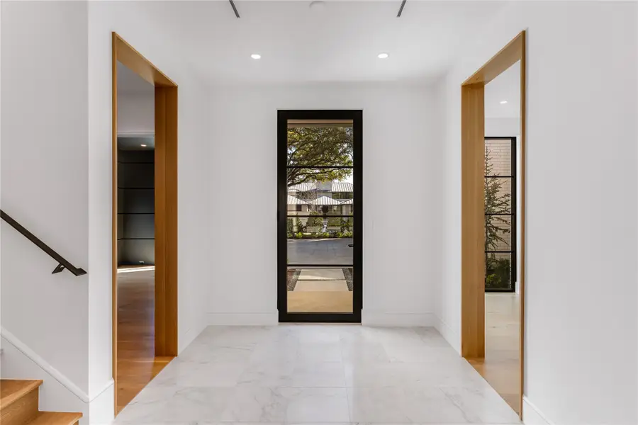 5525 Wateka Drive, Dallas, TX 75209 - Image #2