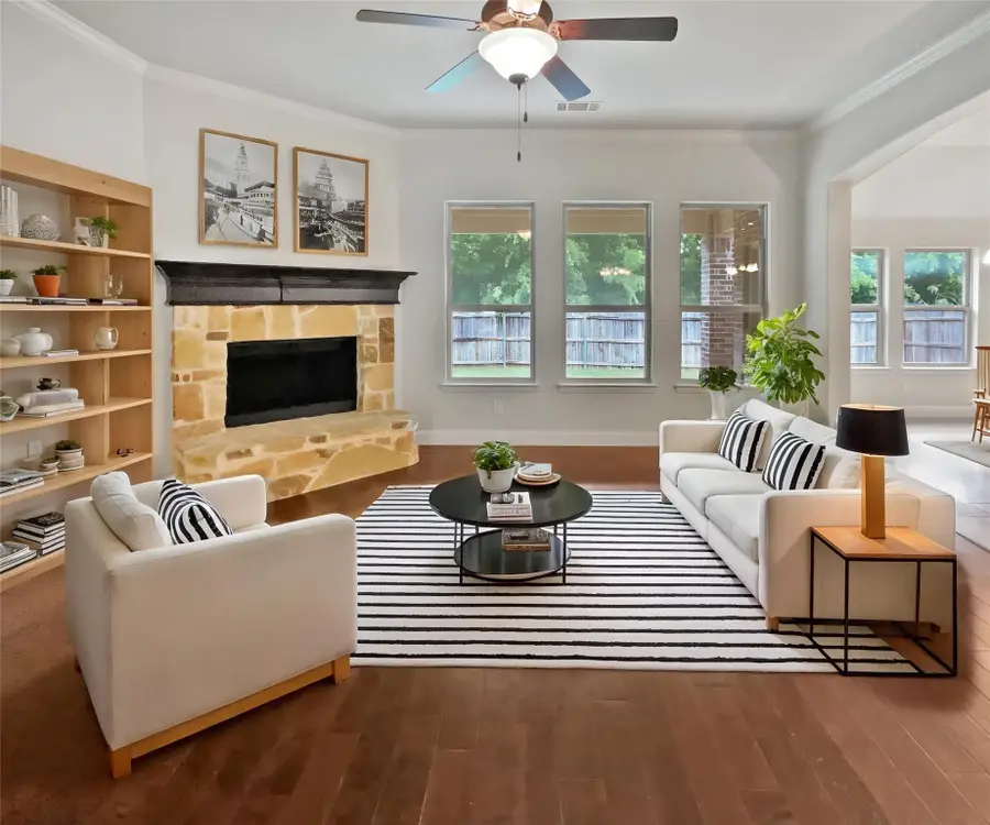 312 Canadian Lane, Burleson, TX 76028 - Image #2