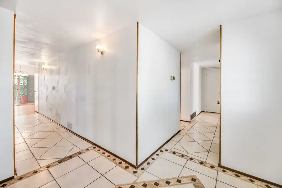 5229 Pruitt Drive, The Colony, TX 75056 - Image #3