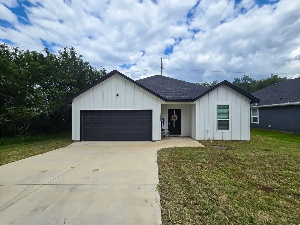 5111 San Marcos Court, Granbury, TX 76048 - Image #1