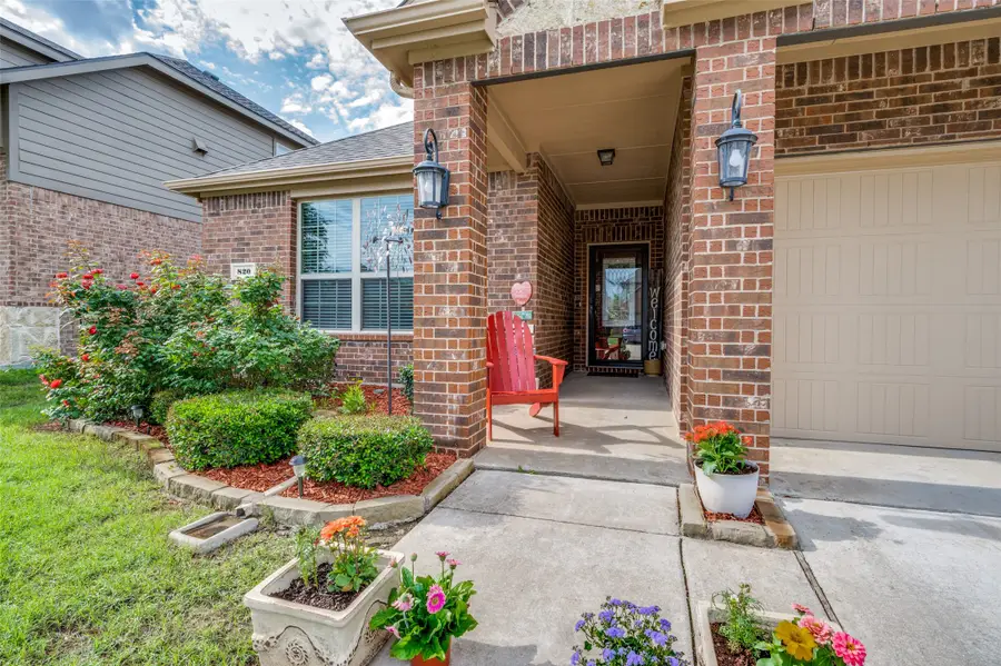 820 Lake Sierra Way, Little Elm, TX 75068 - Image #3