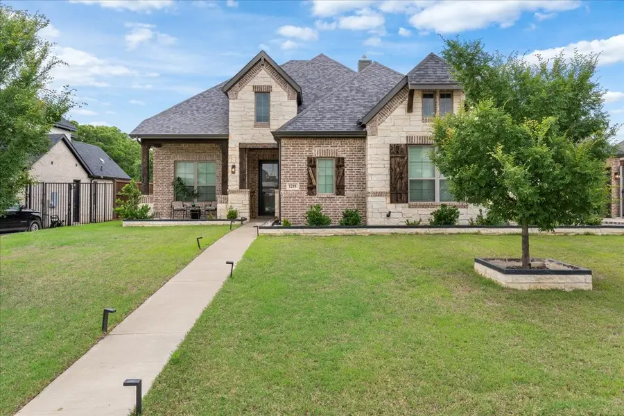 1218 Woodside Drive, Mansfield, TX 76063 - Image #2