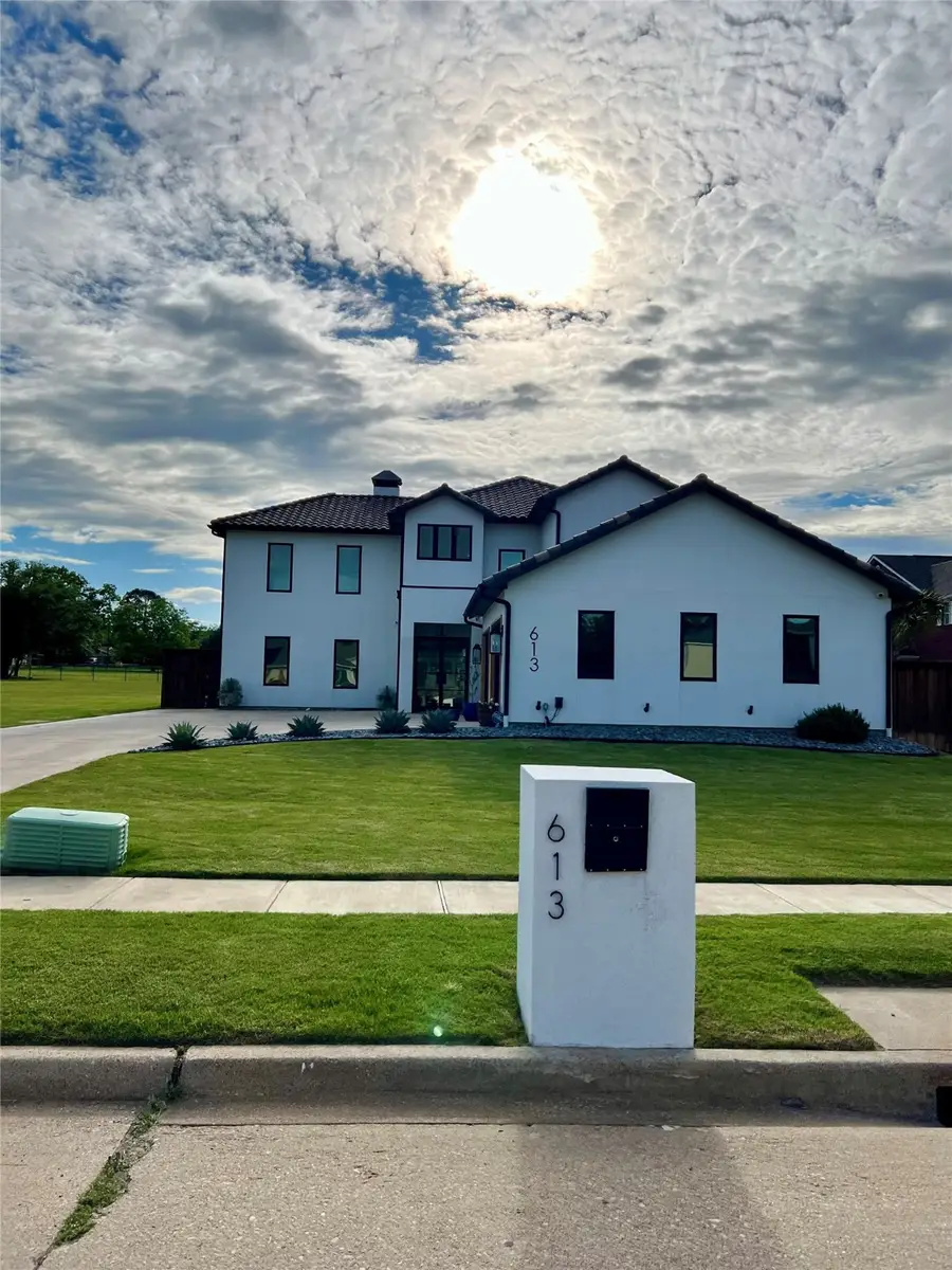 613 Wildcat Way, Kennedale, TX 76060 - Image #2