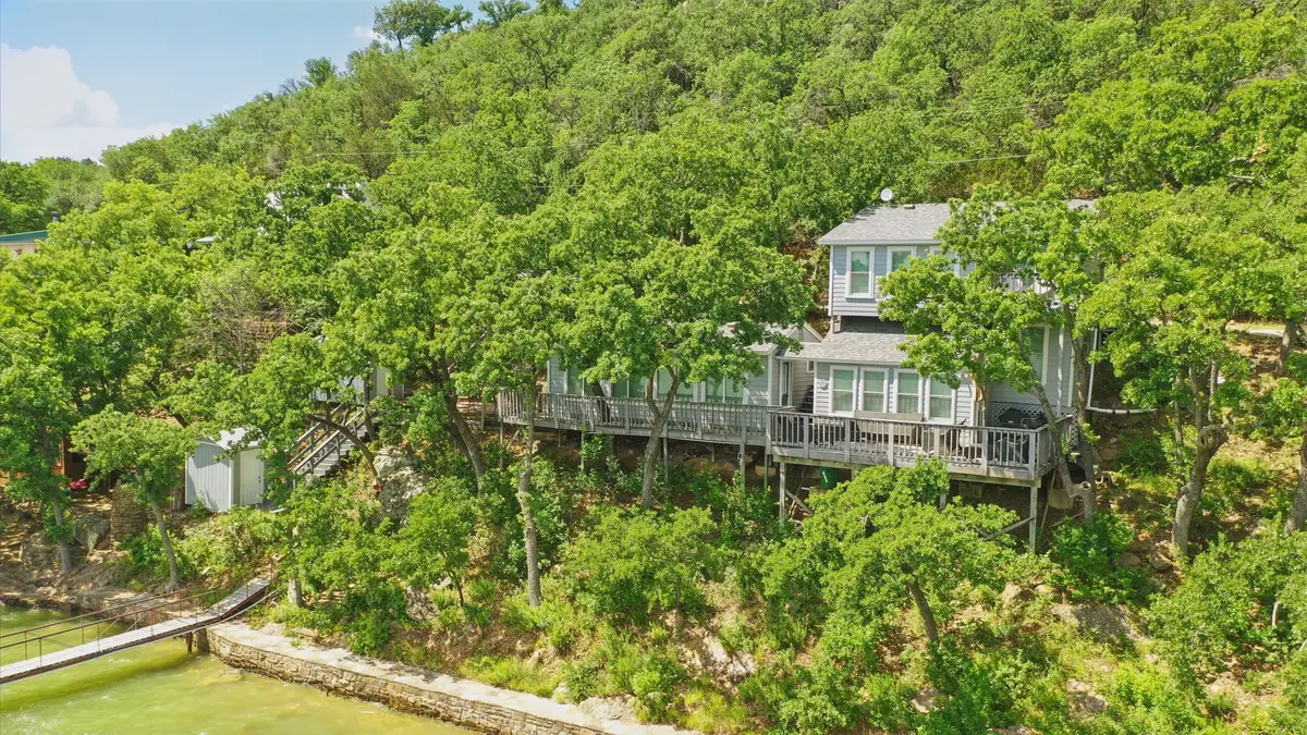 306 Chism Trl, Gordon, TX 76453 - Image #1