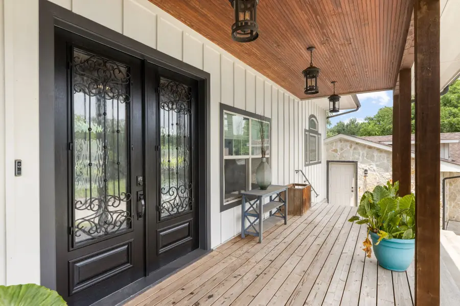 734 Monssen Parkway, Dallas, TX 75224 - Image #3