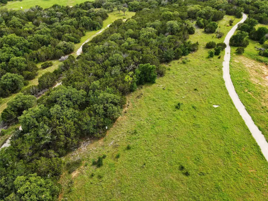 29 Big Bend Road, Mineral Wells, TX 76067 - Image #2