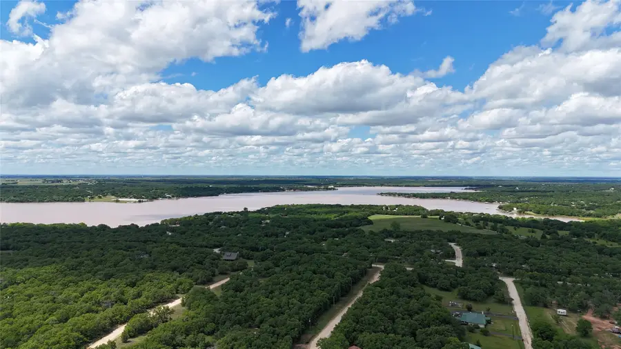 106 Hondo Drive, Nocona, TX 76255 - Image #2