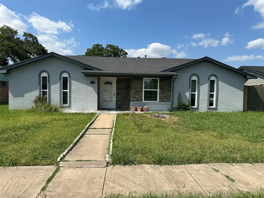 1913 San Antonio Drive, Garland, TX 75042 - Image #2