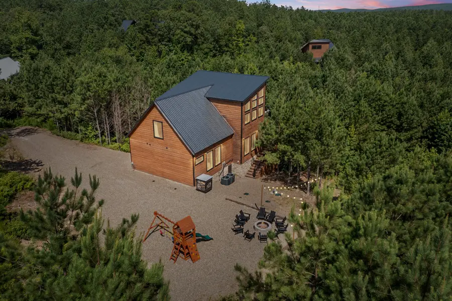 62 Hickory Canyon Trail, Broken Bow, OK 74728 - Image #2