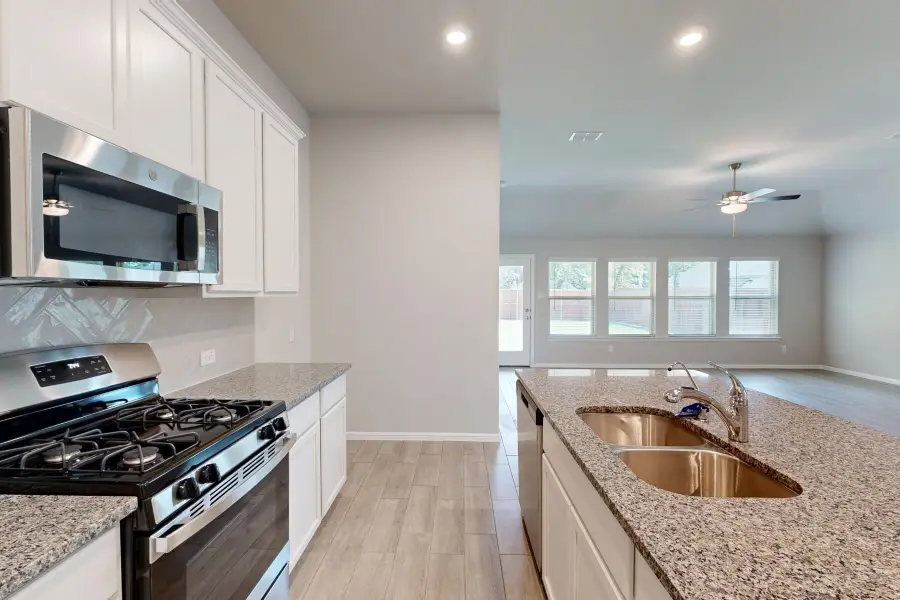 3316 Coronation Court, Denton, TX 76208 - Image #3