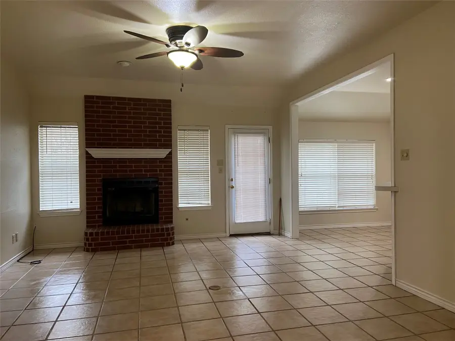 1102 N Main Street, Leonard, TX 75452 - Image #3