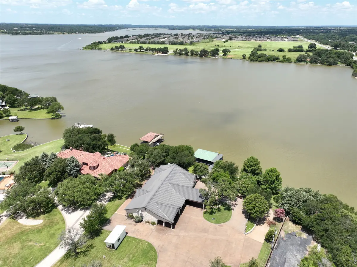 2318 Weatherford Highway, Granbury, TX 76048 - Image #1