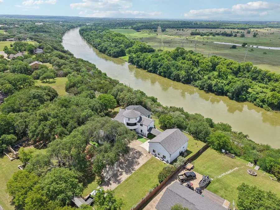 4711 W Wedgefield Road, Granbury, TX 76049 - Image #2