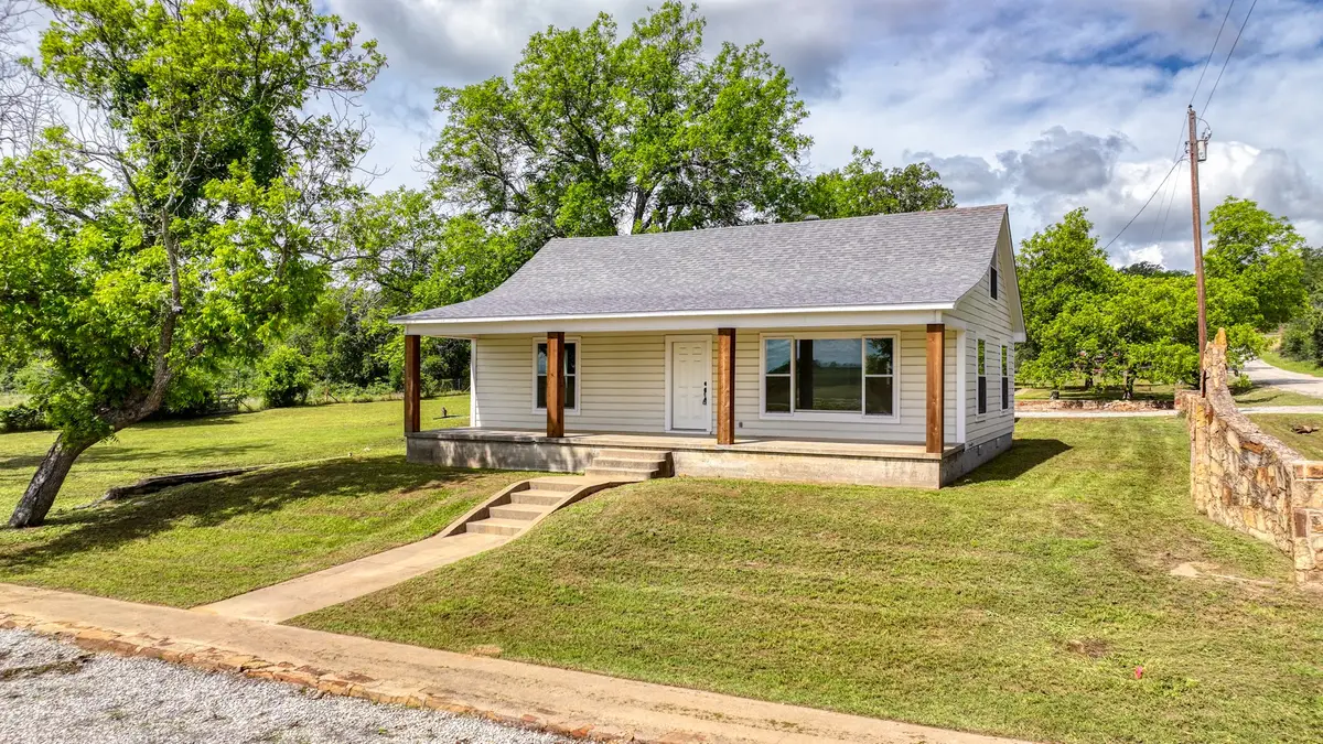 149 Tatem Hill Road, Mineral Wells, TX 76067 - Image #1