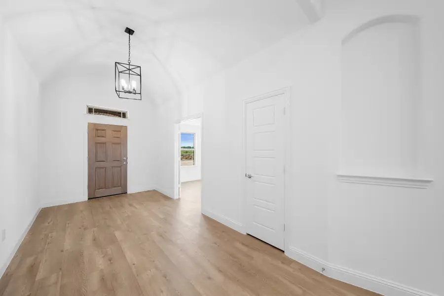 1948 Nightfall Drive, Venus, TX 76009 - Image #3