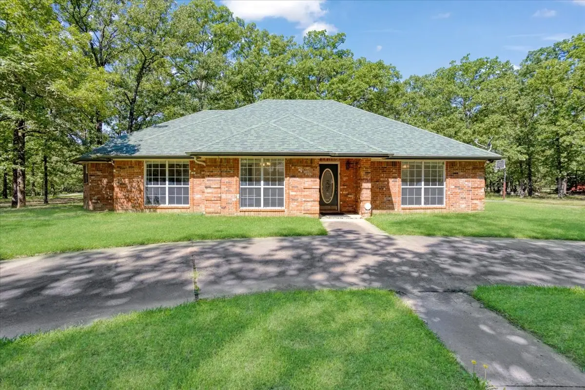 607 Dogwood Circle, Powderly, TX 75473 - Image #1