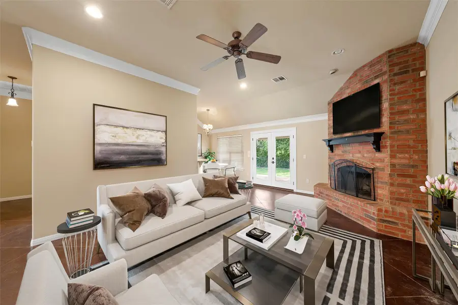 608 Shoal Ridge S, Lorena, TX 76655 - Image #3