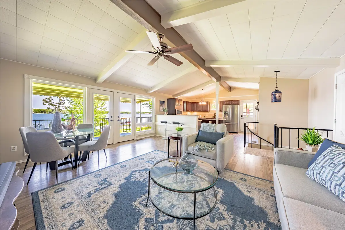 152 Pin Oak, Mabank, TX 75156 - Image #1