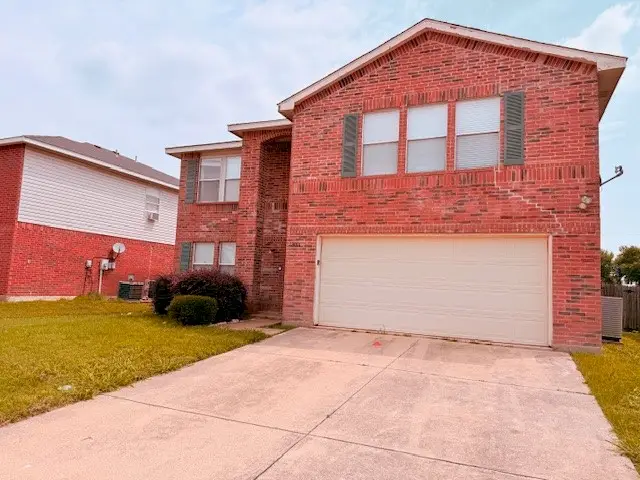 3016 Cesareo Drive, Grand Prairie, TX 75052 - Image #3