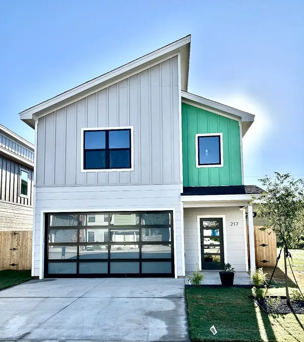 225 Pecan Street, Abilene, TX 79602