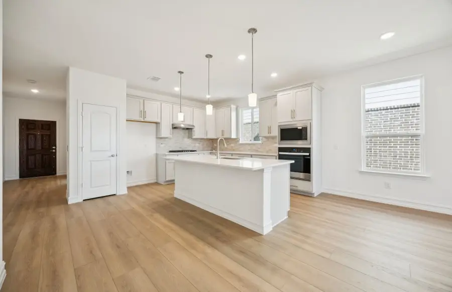 14498 Lovelace Street, Pilot Point, TX 76258 - Image #2