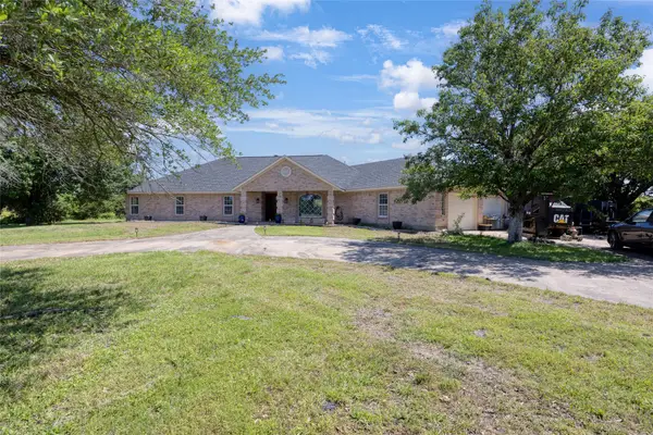 3514 County Road 1157, Greenville, TX 75401