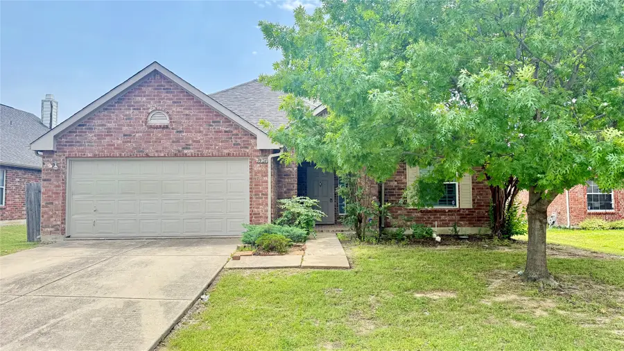 1924 Cliffrose Drive, Little Elm, TX 75068 - Image #2