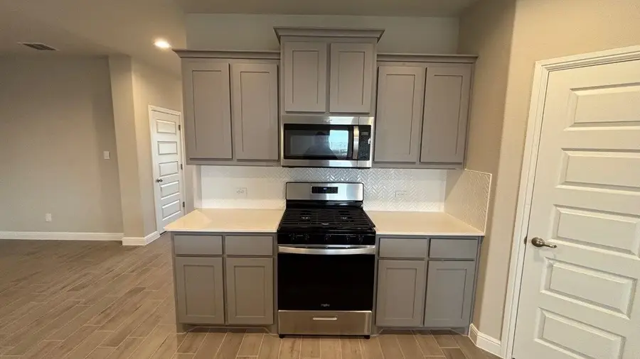 1911 Jackson Street, Cleburne, TX 76033 - Image #3