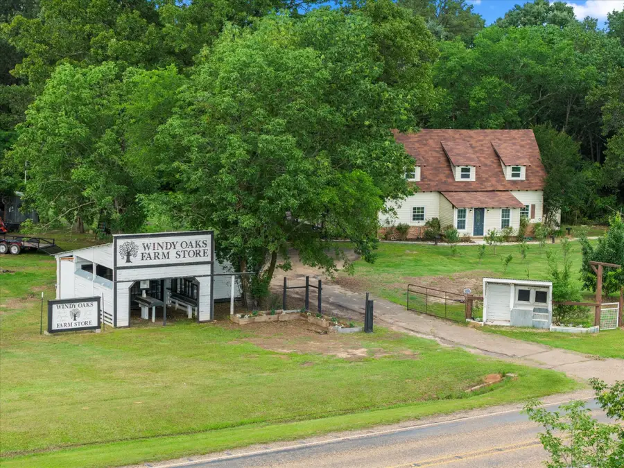 7928 Farm Road 127, Mount Pleasant, TX 75455 - Image #2