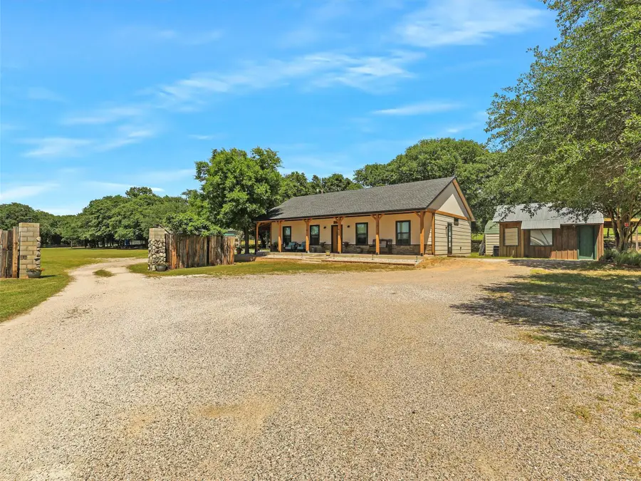 6025 Fm 902, Gainesville, TX 76240 - Image #2