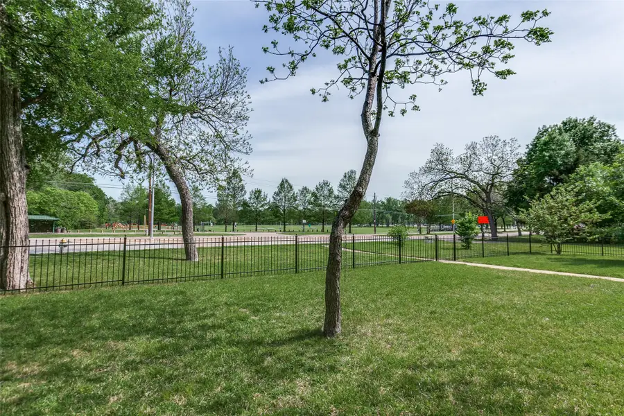 9551 E Lake Highlands Drive, Dallas, TX 75218 - Image #3