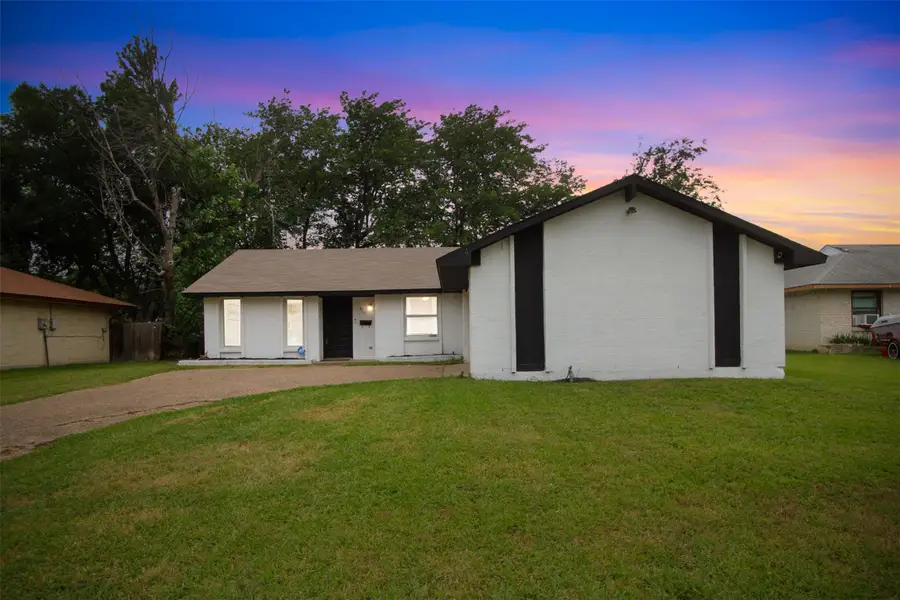 917 Park East Circle, Garland, TX 75043 - #2