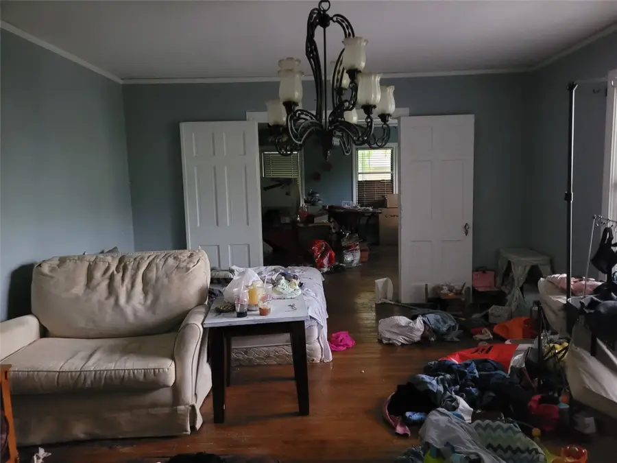 206 S Gaines Street, Ennis, TX 75119 - Image #3