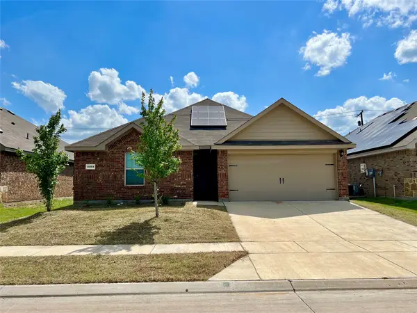 3303 Knoll Drive, Ennis, TX 75119