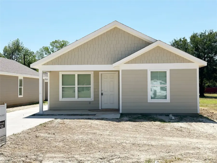 320 SW 14th, Mineral Wells, TX 76067 - Image #2