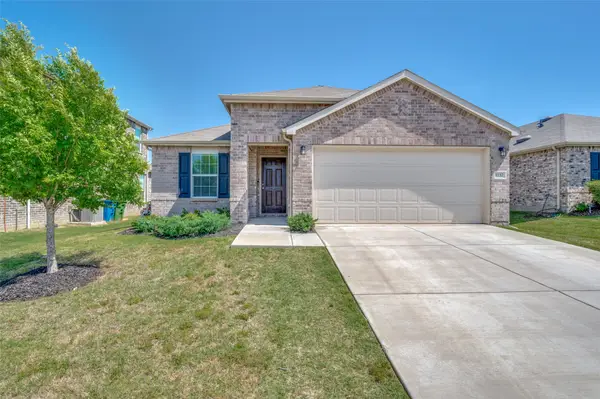 1137 Vernon Drive, Aubrey, TX 76227