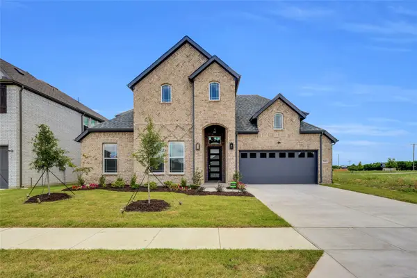 9612 Roehampton Drive, Mesquite, TX 75126
