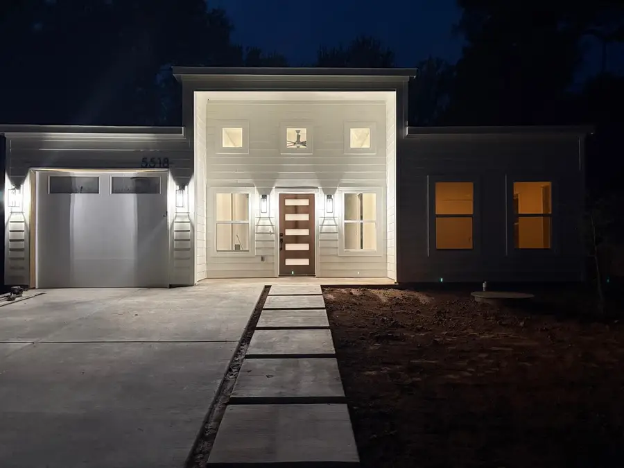 5518 Cold Water Trail, Granbury, TX 76048 - Image #3