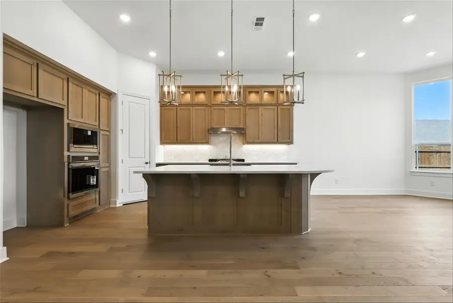 541 Lockhart Street, Waxahachie, TX 75165 - Image #3