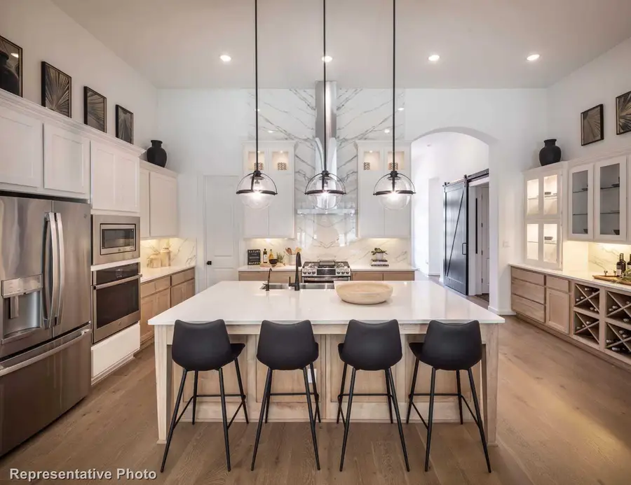 4621 Sandbrock Parkway, Aubrey, TX 76227 - Image #2