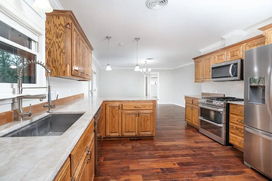 2103 S High Street, Brady, TX 76825 - Image #2