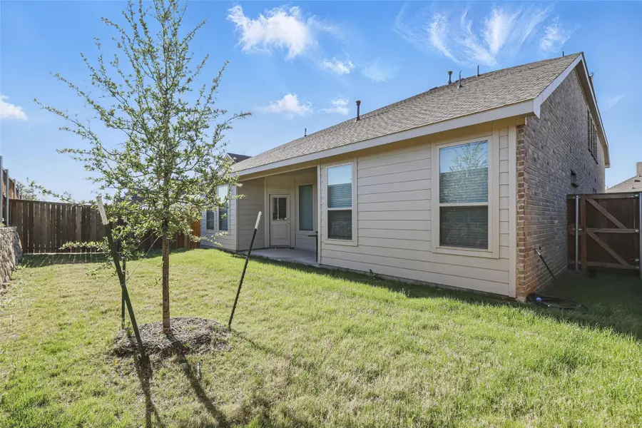 5244 Mountain Top Trail, Fort Worth, TX 76036 - Image #3