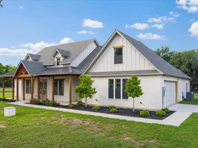 1001 Bluebonnet Ridge, Weatherford, TX 76087 - Image #2