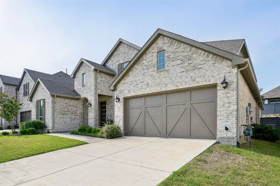 616 Evergreen Road, Pilot Point Aubrey, TX 76227 - #2